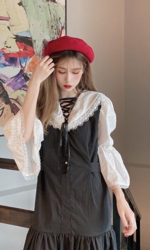#春日穿搭大赏##一周穿搭不重样#
小裙子超级好看
蕾丝很淑女哦